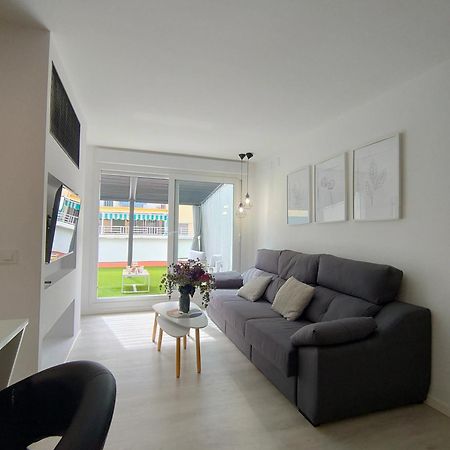 Casa Mallen, Con Amplia Terraza, En El Barrio De Nervion セビリア エクステリア 写真